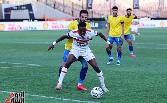 الزمالك والإسماعيلى يتعادلان سلبيا فى الشوط الأول