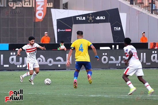 الزمالك والإسماعيلى يتعادلان سلبيا فى الشوط الأول