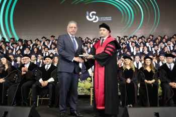 المطران عبدالساتر بحفل تخريج طلاب جامعة الحكمة: لبنان هو وطن لكلِّ اللبنانيين بالتساوي من كلِّ الأحزاب والأديان والمناطق