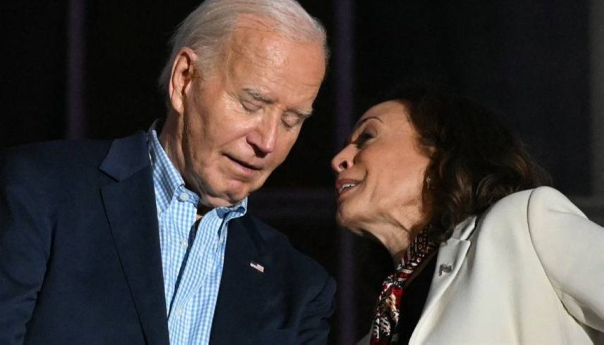 دعوات التنحي تلاحق بايدن.. وهاريس جاهزة