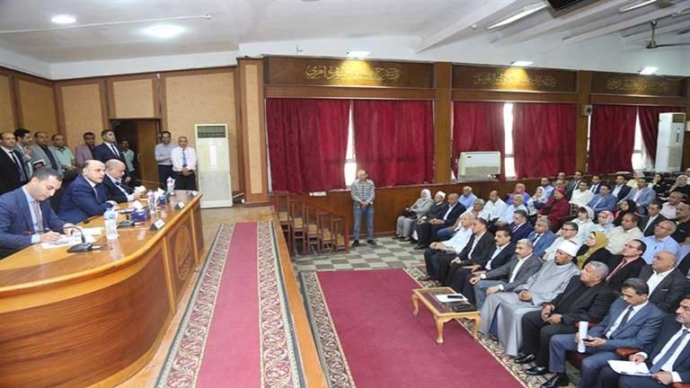 محافظ كفر الشيخ: ما ينفعش يطلع من عندي مسؤول مختلس (صور)