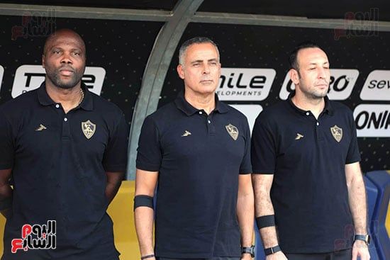 الزمالك والإسماعيلى يتعادلان سلبيا فى الشوط الأول