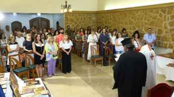 الاب بوعبود ترأس رتبة تبريك الايقونات في المعهد الفني الانطوني