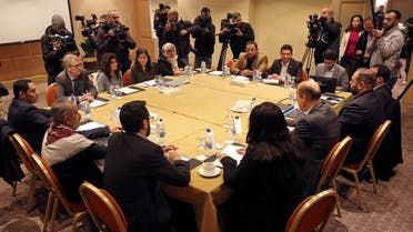 الخليج اليوم .. بانفراجة مهمة.. اختتام مفاوضات تبادل الأسرى بين الحكومة اليمنية والحوثيين