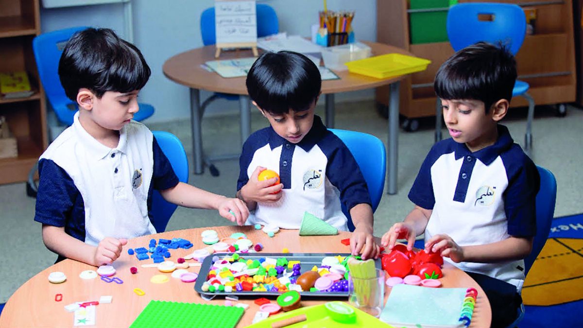الامارات | 53 منفذاً لبيع الزي المدرسي للعام الأكاديمي المقبل