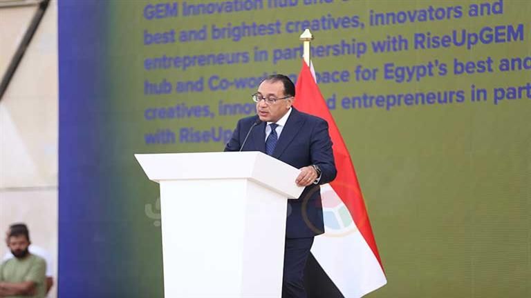 مدبولي: مجموعة وزارية للتنمية الصناعية لمتابعة المستثمرين والصانعين وحل مشكلاتهم