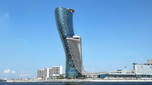 برعاية منصور بن زايد.. النسخة الأولى من القمة العالمية للأمن الغذائي تعقد فعالياتها