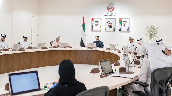 خالد بن محمد بن زايد: الأسرة ركيزة أساسية في مسيرة التنمية الاقتصادية والاجتماعية