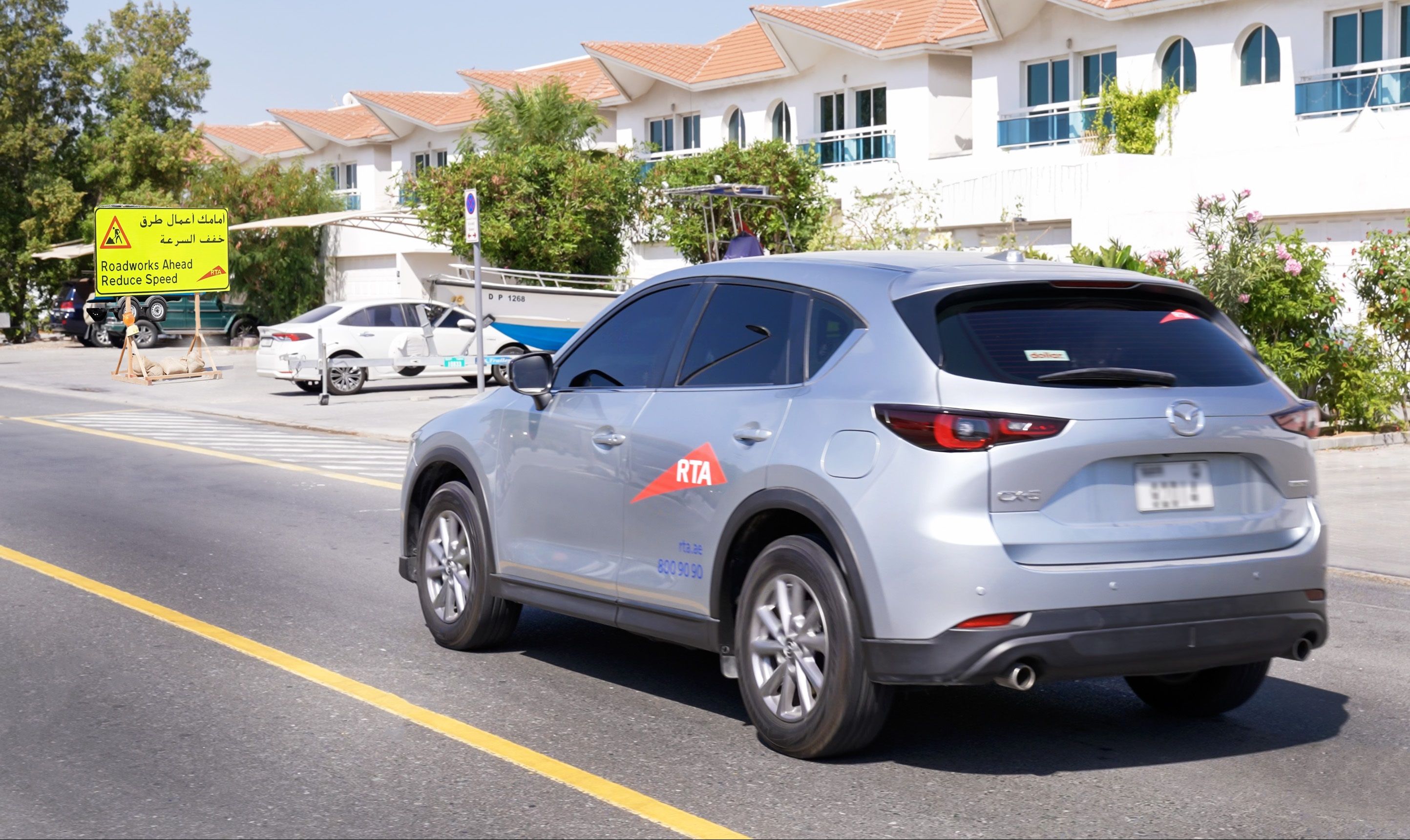 الامارات | طرق دبي تدشن التشغيل التجريبي لمركبة الكشف الآلي عن أضرار حرم الطريق والتحويلات المرورية المنفذة