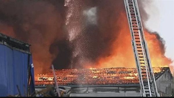 مصرع شخص وإصابة شرطى إثر اندلاع حريق فى مركز للاجئين بألمانيا