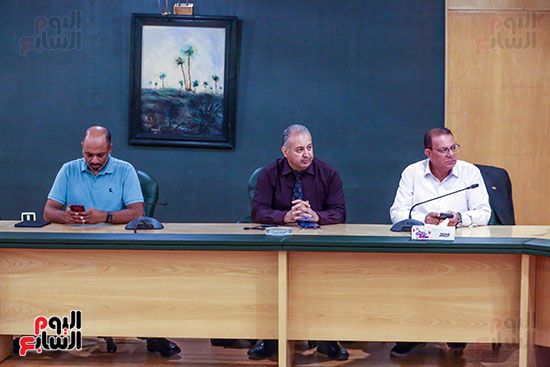 الصحفيين تكرم سفيرة البحرين المندوب الدائم لدى جامعة الدول العربية