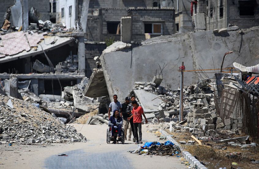 الخليج اليوم .. إعلام إسرائيلي يكشف أسماء المسؤولين المشاركين في "قمة قطر" حول المفاوضات مع "حماس"