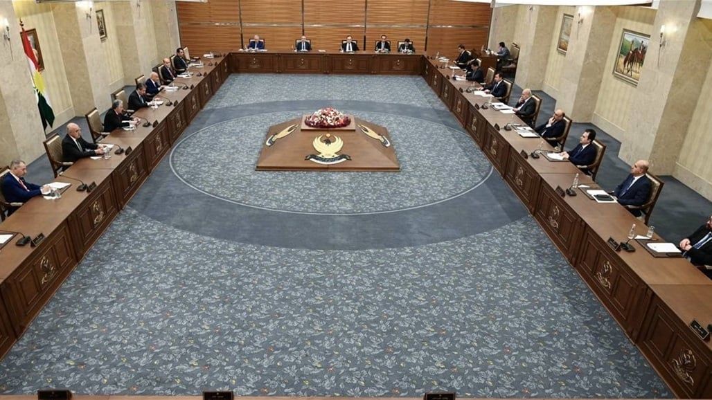 الإقليم يطالب بغداد برواتب "البيشمركة" ويؤكد على التعاون بمسألة المنافذ الحدودية