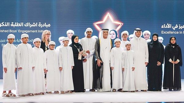 سعود بن صقر: التميز والابتكار في التعليم ركيزتان للتقدم الحضاري