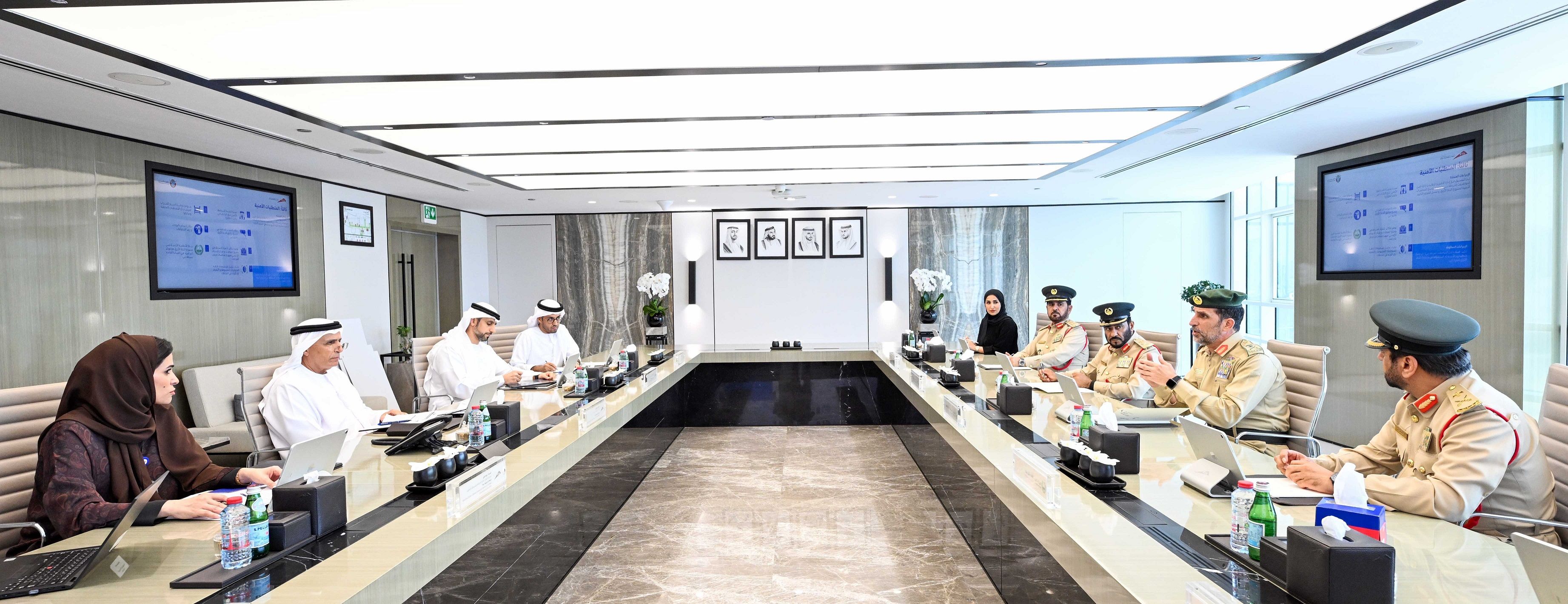 الامارات | "طرق" و"شرطة" دبي تستعرضان مؤشرات تطبيق استراتيجية السلامة المرورية