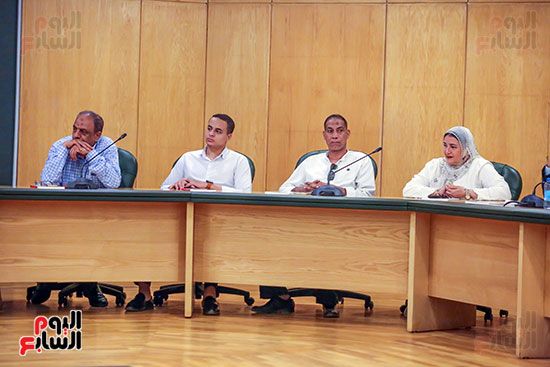 الصحفيين تكرم سفيرة البحرين المندوب الدائم لدى جامعة الدول العربية