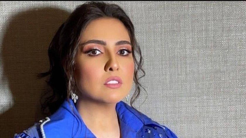 مي كساب تكشف كواليس تصوير كليبها الجديد «قطة»