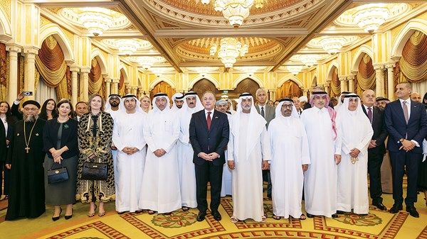 نهيان بن مبارك وخليفة المرر يحضران احتفال السفارة المصرية