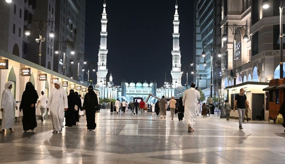 تهيئة الميادين والمرافق لخدمة الزائرين في "مركزية المدينة المنورة"