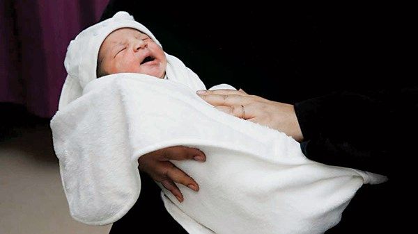 «الصحة» تمنح مراكز المساعدة على الإنجاب 3 سنوات لتوفيق الأوضاع