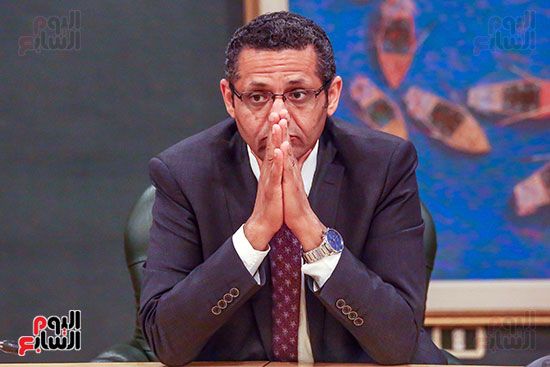 الصحفيين تكرم سفيرة البحرين المندوب الدائم لدى جامعة الدول العربية