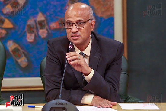 الصحفيين تكرم سفيرة البحرين المندوب الدائم لدى جامعة الدول العربية