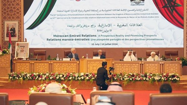 ابن بيّه: الإمارات والمغرب نموذج للقيم والشيم