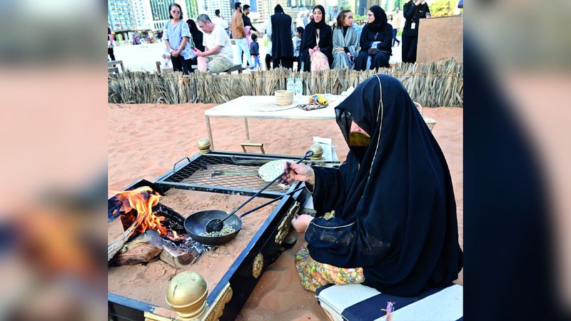 الامارات | القهوة.. رفيقة مجالس الكرم الأصيلة
