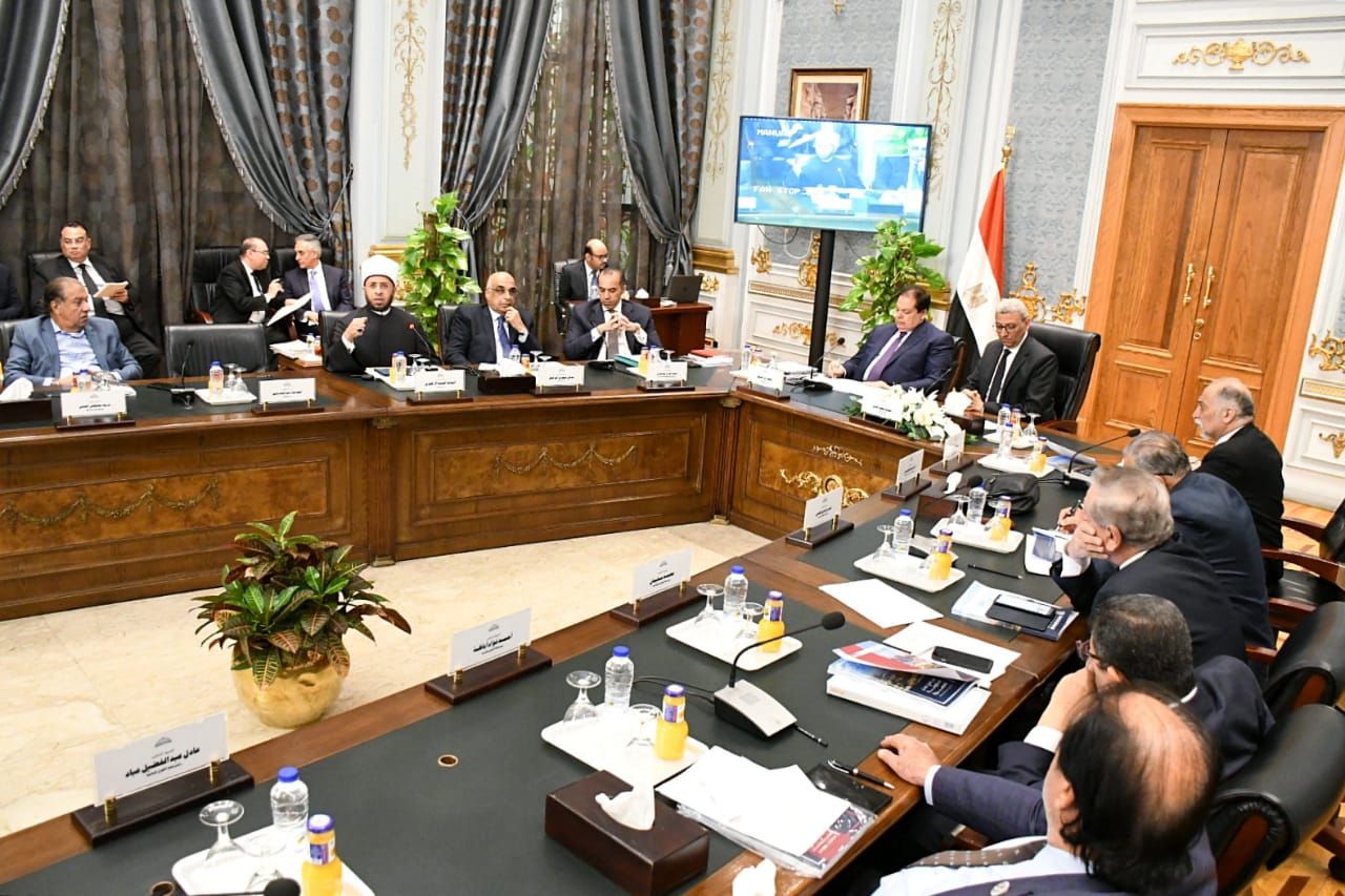 أسامة الأزهرى: برنامج وزارة الأوقاف نابع من توجيهات الرئيس ويرسخ مفاهيم المواطنة والسلام المجتمعي