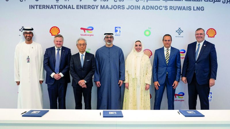 الامارات | خالد بن محمد:  أبوظبي وجهة رائدة للشراكات الاستراتيجية والاستثمارات العالمية في قطاع الطاقة