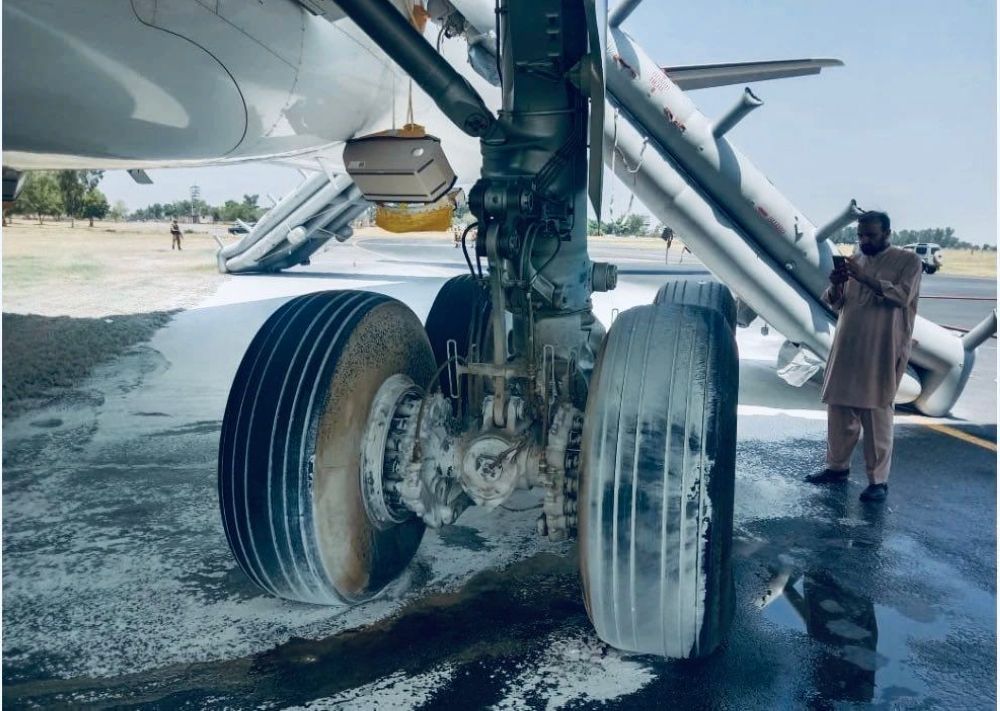 الخطوط السعودية لـ ”اليوم“: إخلاء جميع ركاب الطائرة المتضررة دون إصابات