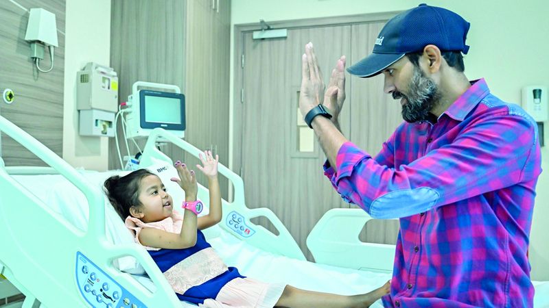 الامارات | نجاح أول عملية زراعة كبد للأطفال في الإمارات