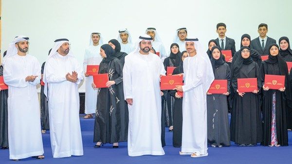 محمد الشرقي يشهد حفل تكريم أوائل الصف الثاني عشر