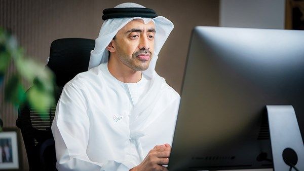 عبدالله بن زايد: الإمارات ملتزمة بمكافحة الجرائم المالية