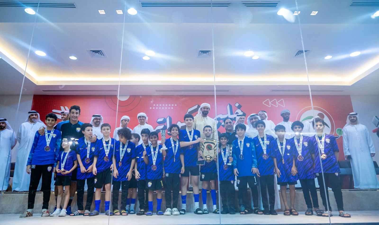 الامارات | عبد العزيز النعيمي يكرم أبطال النسخة السابعة من خليجية كواترو