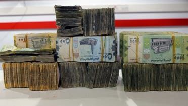 الخليج اليوم .. اليمن.. غروندبرغ يطلب تأجيل سحب تراخيص البنوك المخالفة