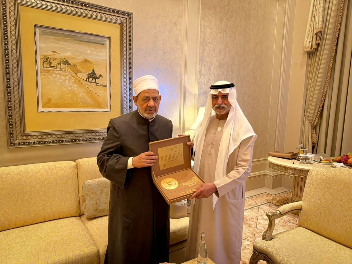 الخليج اليوم .. شيخ الأزهر يثمن جهود الإمارات في دعم قضايا الأمة ونشر قيم التسامح والتعايش