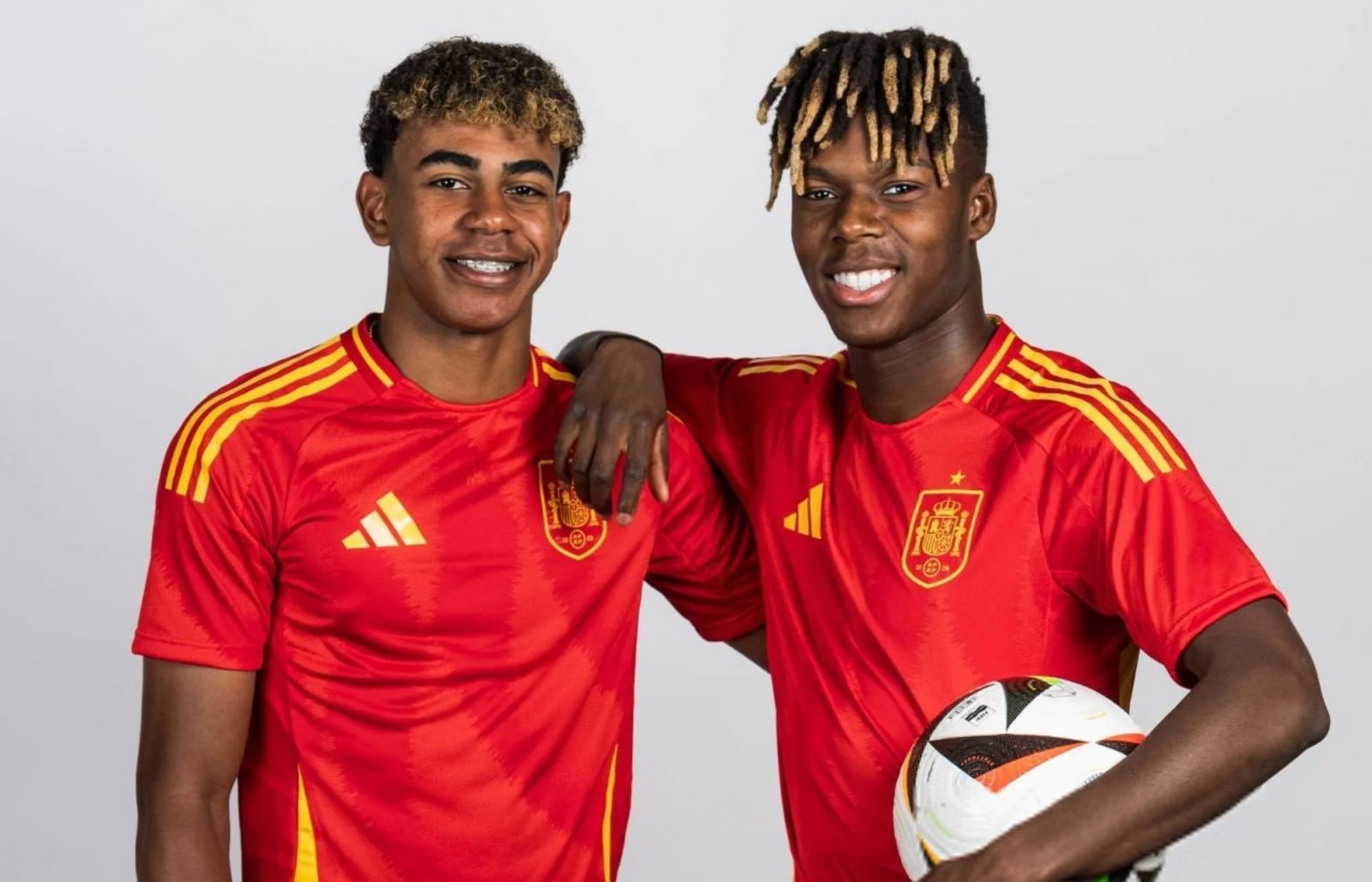 لامين يامال: لن أصبح مثل ميسي أبداً وشخصيتي من الشارع!