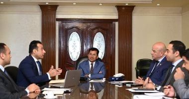 وزير الشباب والرياضة يعقد أول اجتماع لمجلس أمناء اتحاد تنظيم الكيانات الشبابية