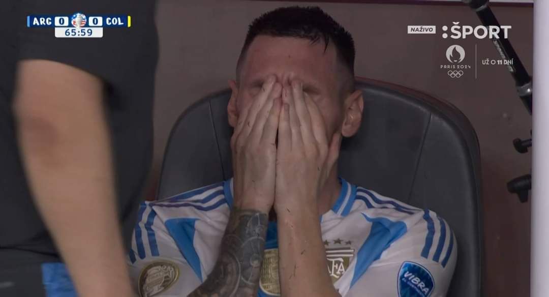 ميسي ينهمر في البكاء بعد خروجه مصابًا من مواجهة نهائي الكوبا بين الأرجنتين وكولومبيا