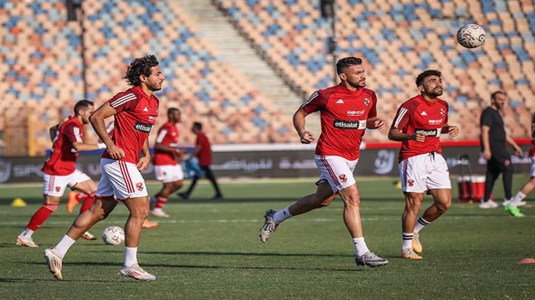 "مش لاقيين حد نلاعبه".. رئيس الألومنيوم يكشف رفض طلبه قبل مواجهة الأهلي