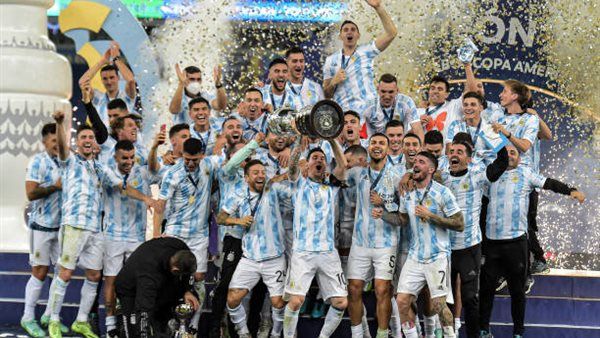 الأرجنتين و"دموع" ميسي تتصدر الصحف العالمية