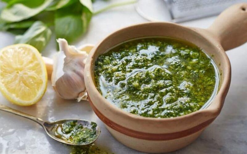 وداعا للحناء والصبغات.. مكون سحري طبيعي يغفل عنه الجميع يخلصك من شعر الشيب الأبيض تماما في دقائق