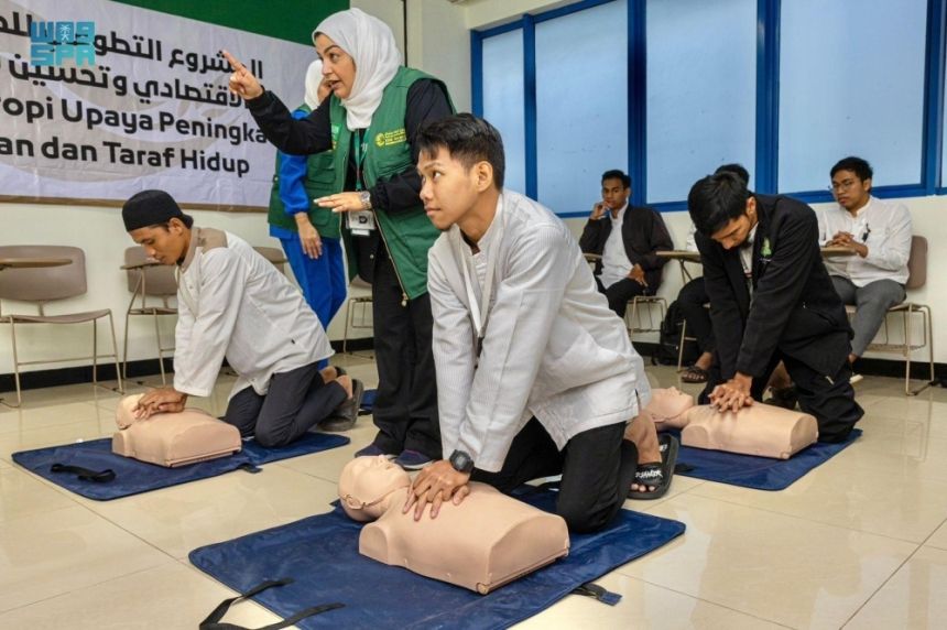 في 100 دولة.. تفاصيل جهود مركز الملك سلمان في رعاية الشباب حول العالم