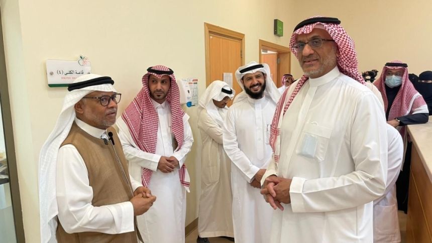 "الصحة" تدعم الجمعيات الصحية في مكة لتعزيز خدماتها