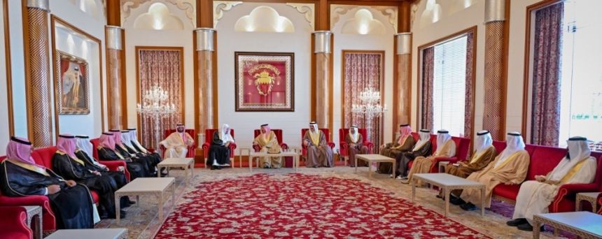 ملك البحرين يشيد بدور مجلس الشورى السعودي في توطيد العلاقات بين البلدين