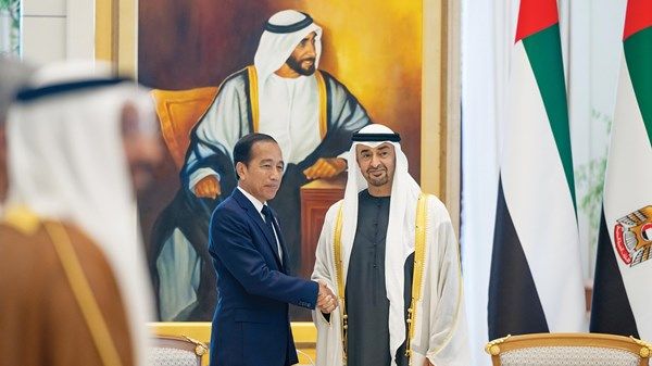 رئيس الدولة والرئيس الإندونيسي: رؤى مشتركة في التنمية والازدهار المستدام