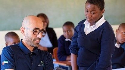 "الياه سات" تستعرض حلولها التقنية الفضائية المتقدمة في زيمبابوي