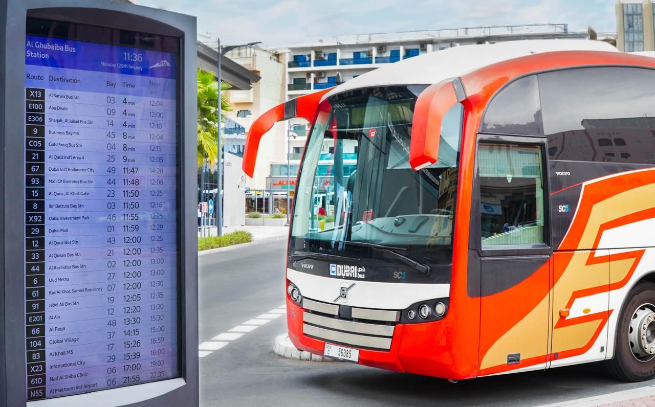 الامارات | "طرق دبي" ترسي عقد شراء 636 حافلة بتكلفة 1.1 مليار درهم
