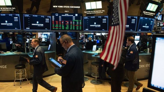 الأسهم الأمريكية تتباين في أسبوع جراء الخلل التقني العالمي